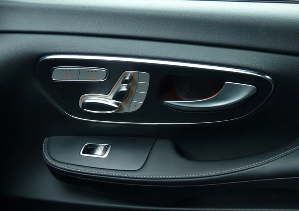 Mercedes-Benz Klasa V cena 369900 przebieg: 96902, rok produkcji 2021 z Tuszyn małe 742